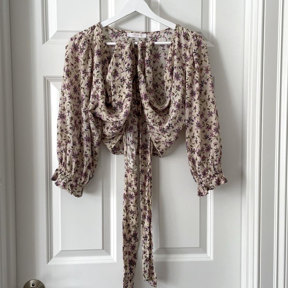 SOLD Olivaceous Floral Puff Sleeved Wrap V Neck Blouse Top